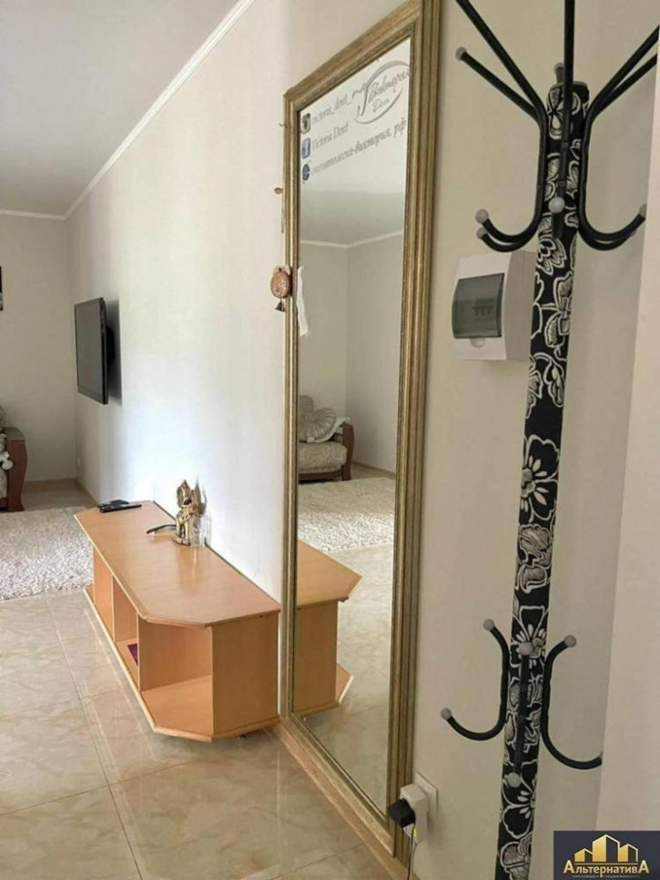 2-комн квартира Гайдара ул.
