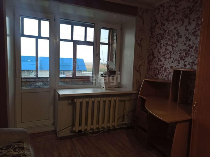 4-комн квартира Магистральная, 2