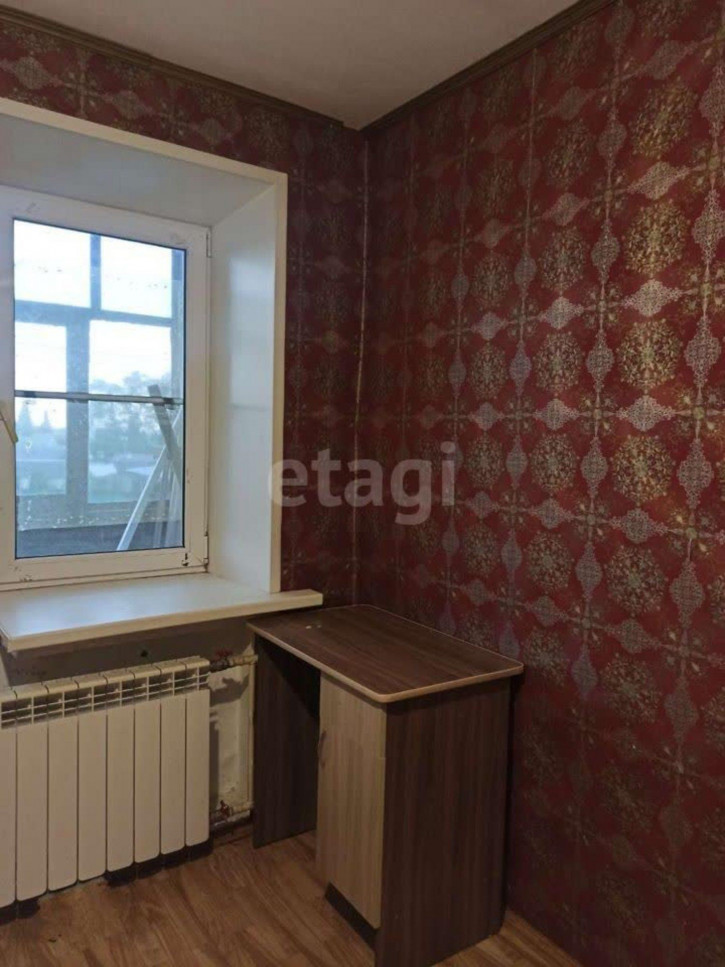 4-комн квартира Магистральная, 2
