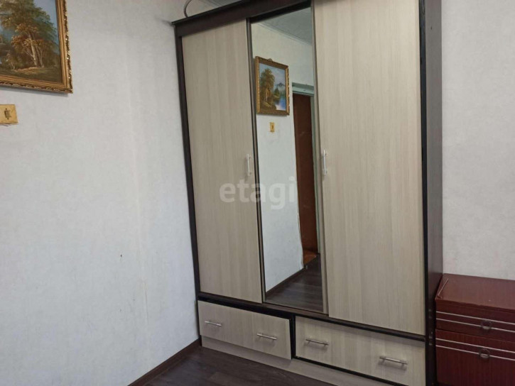 4-комн квартира Магистральная, 2