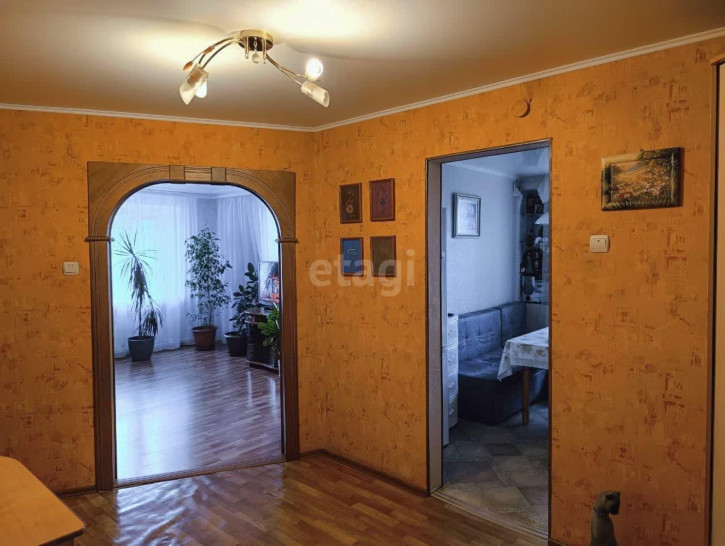 4-комн квартира Строителей, 19