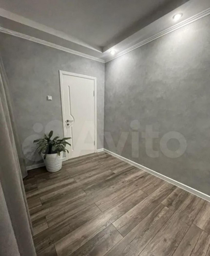 3-комн квартира СЖМ улица, 101