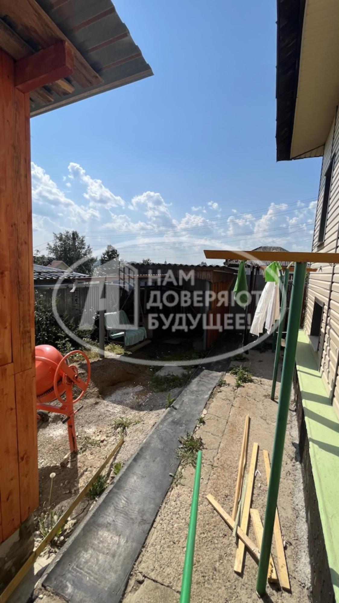 Купить дачу, дом, коттедж за 3 950 000 рублей на Рябиновая улица, 12