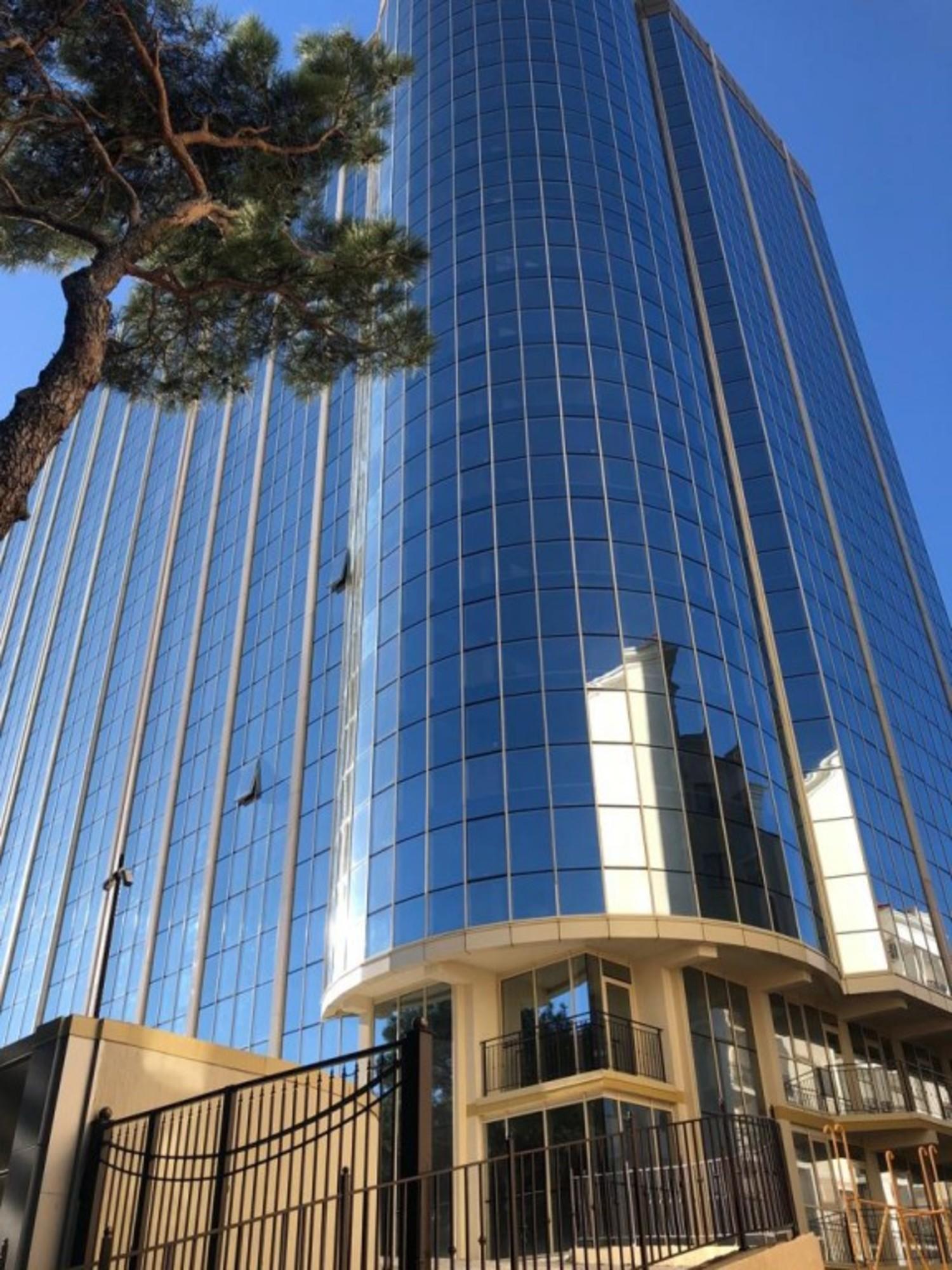 Купить квартиру за 11 040 000 рублей на мир, 40/3