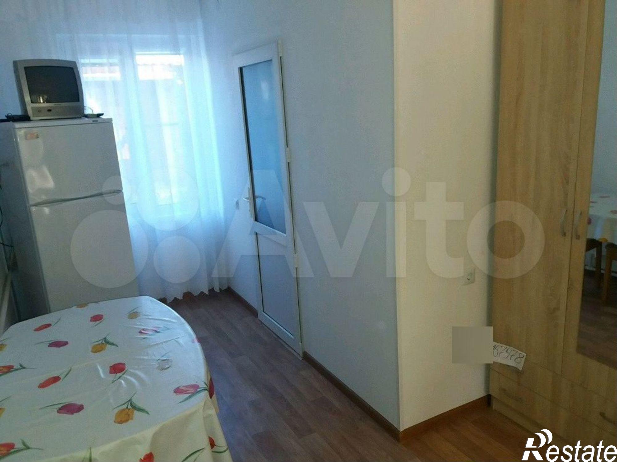 Сдать дачу, дом, коттедж за 2 500 рублей на Ленинградская улица, 79Б