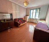комната 75 кв м ул. Дегтярева,  д.31