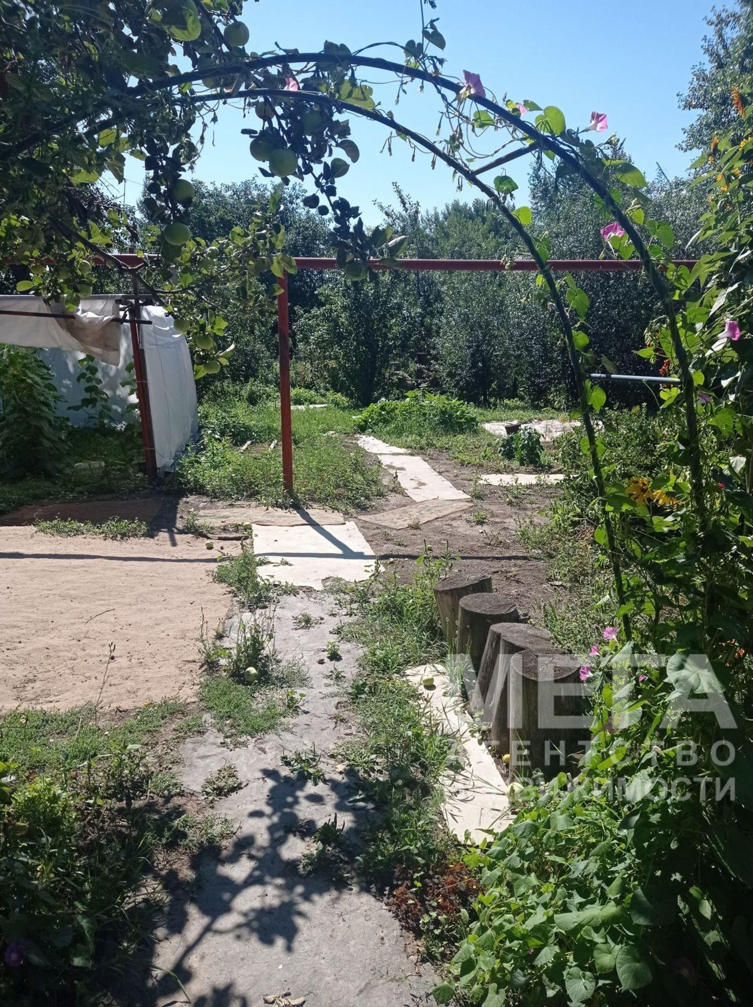 Купить дачу, дом, коттедж за 5 600 000 рублей на Дружбы ул, 13