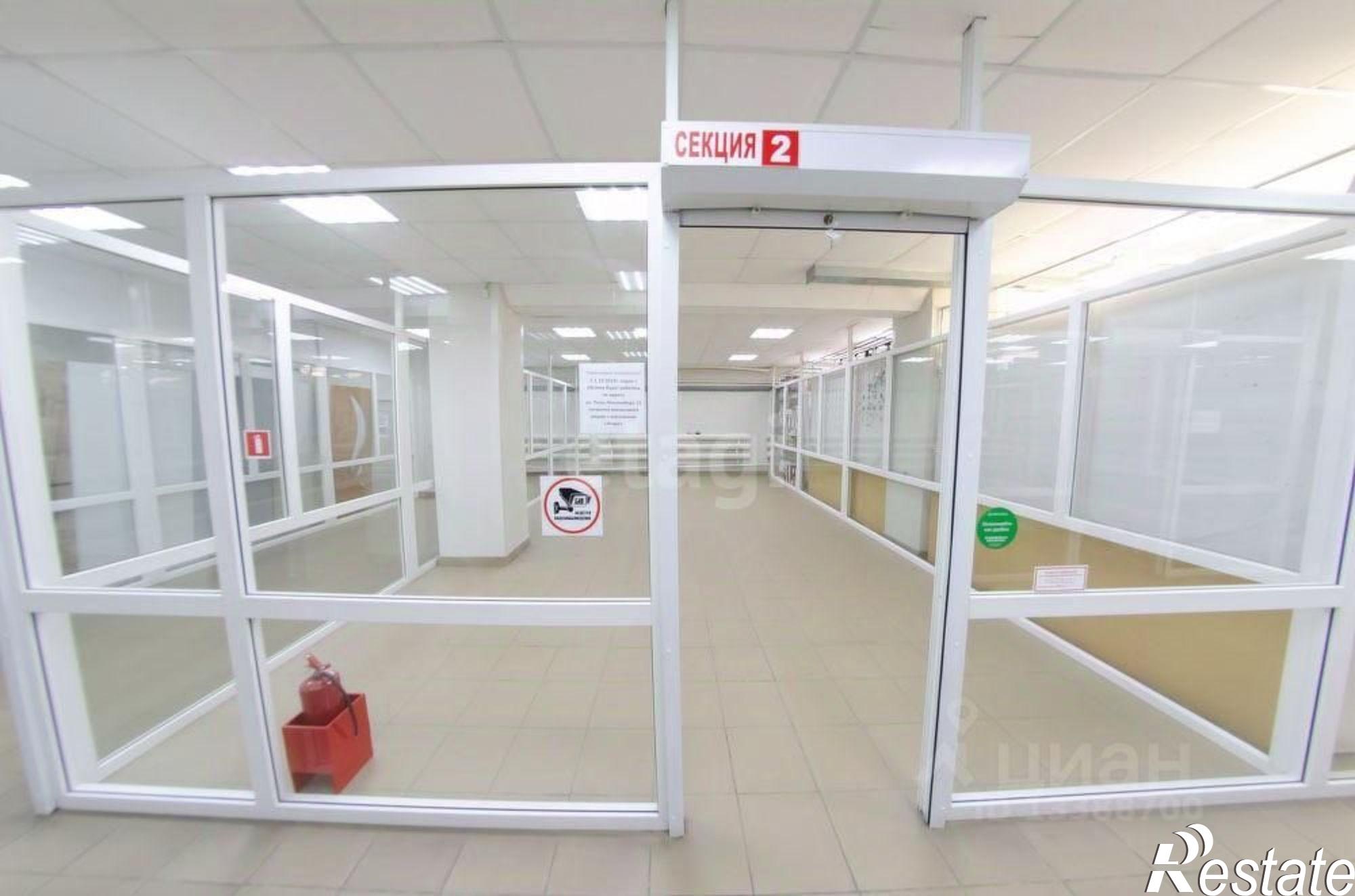 Сдать торговое помещение за 25 000 рублей на улица Розы Люксембург, 22