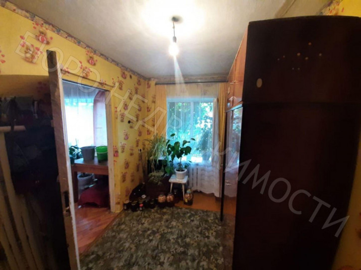 2-комн квартира Репина ул, 4