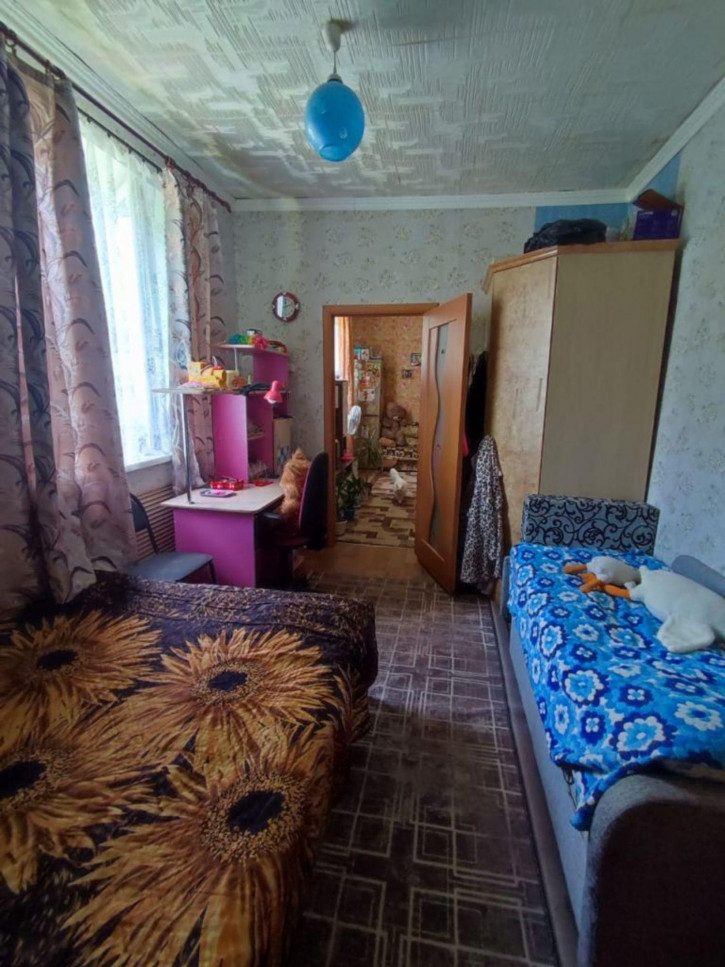 Комната Зины Золотовой ул, 68