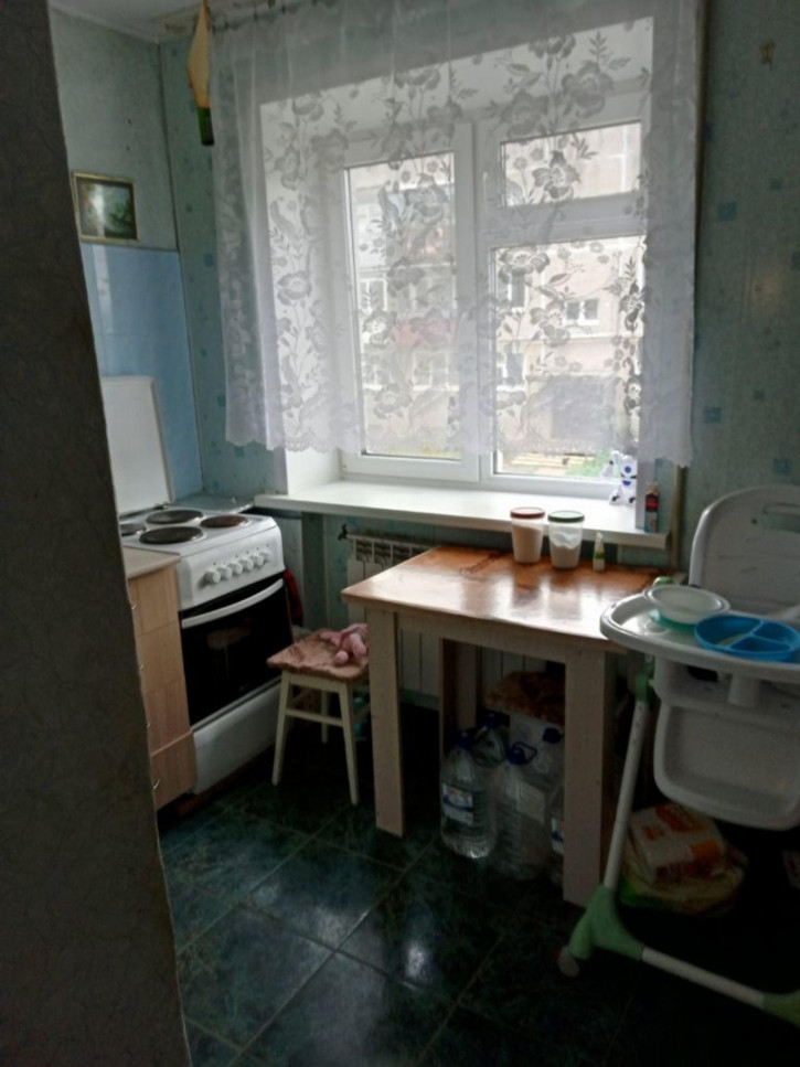2-комн квартира Школьная, 19