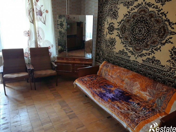 Комната Хлыновская улица, 20,  д. 20