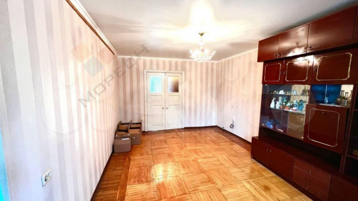 3-комн квартира Калинина ул, 1/к15