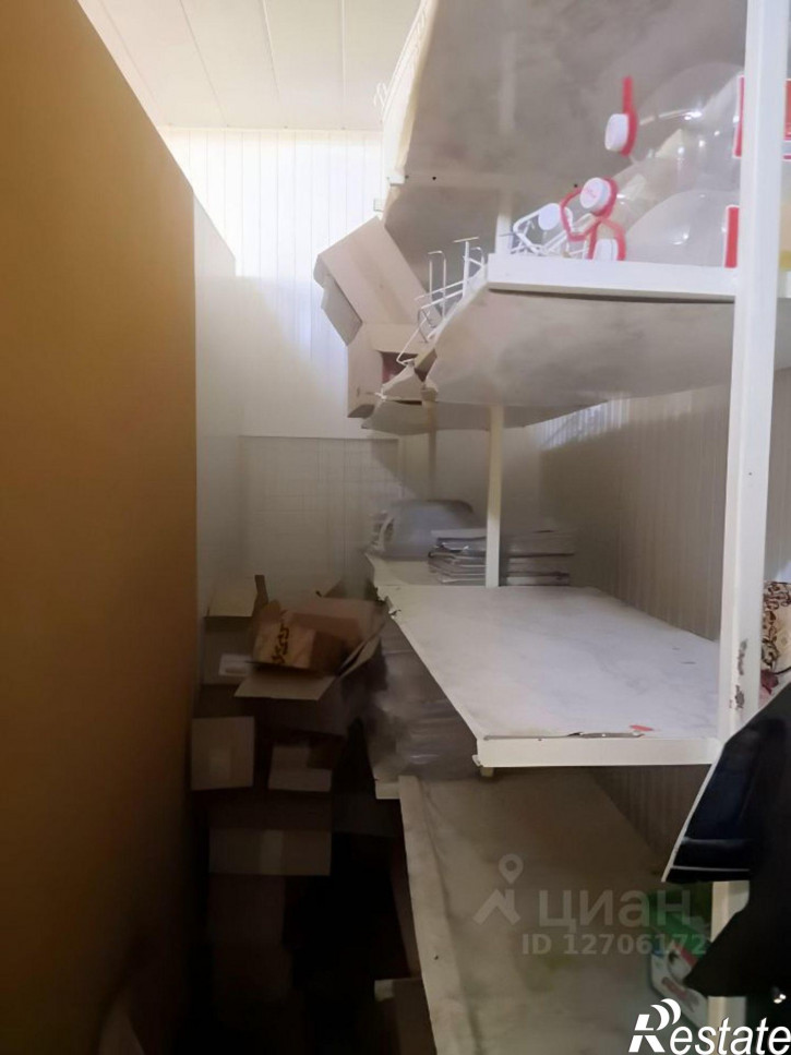 Торговое помещение улица Калинина, 8,  д. 8