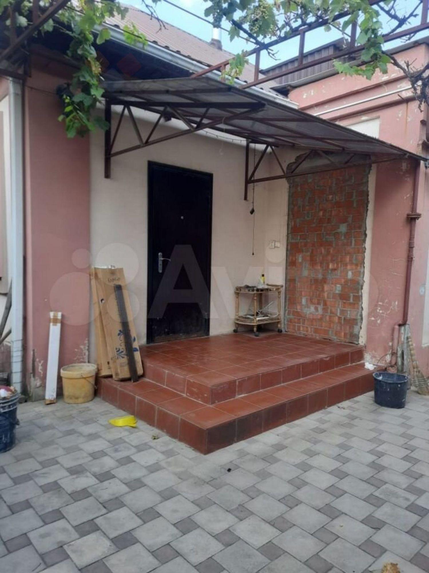 Сдать дачу, дом, коттедж за 11 000 рублей на 4-й Волгоградский пр-д, 30