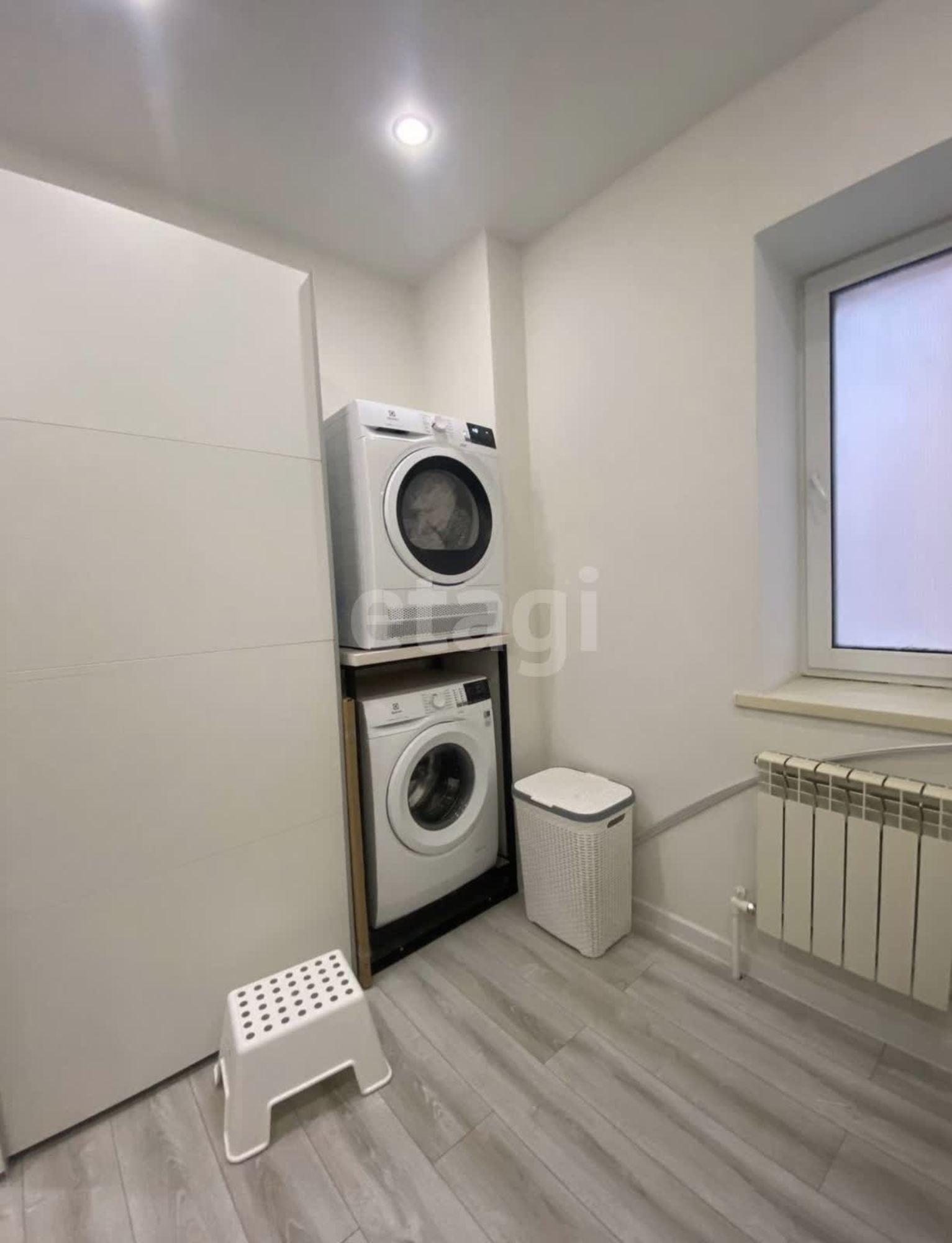 Купить дачу, дом, коттедж за 15 398 000 рублей на Оболенского,