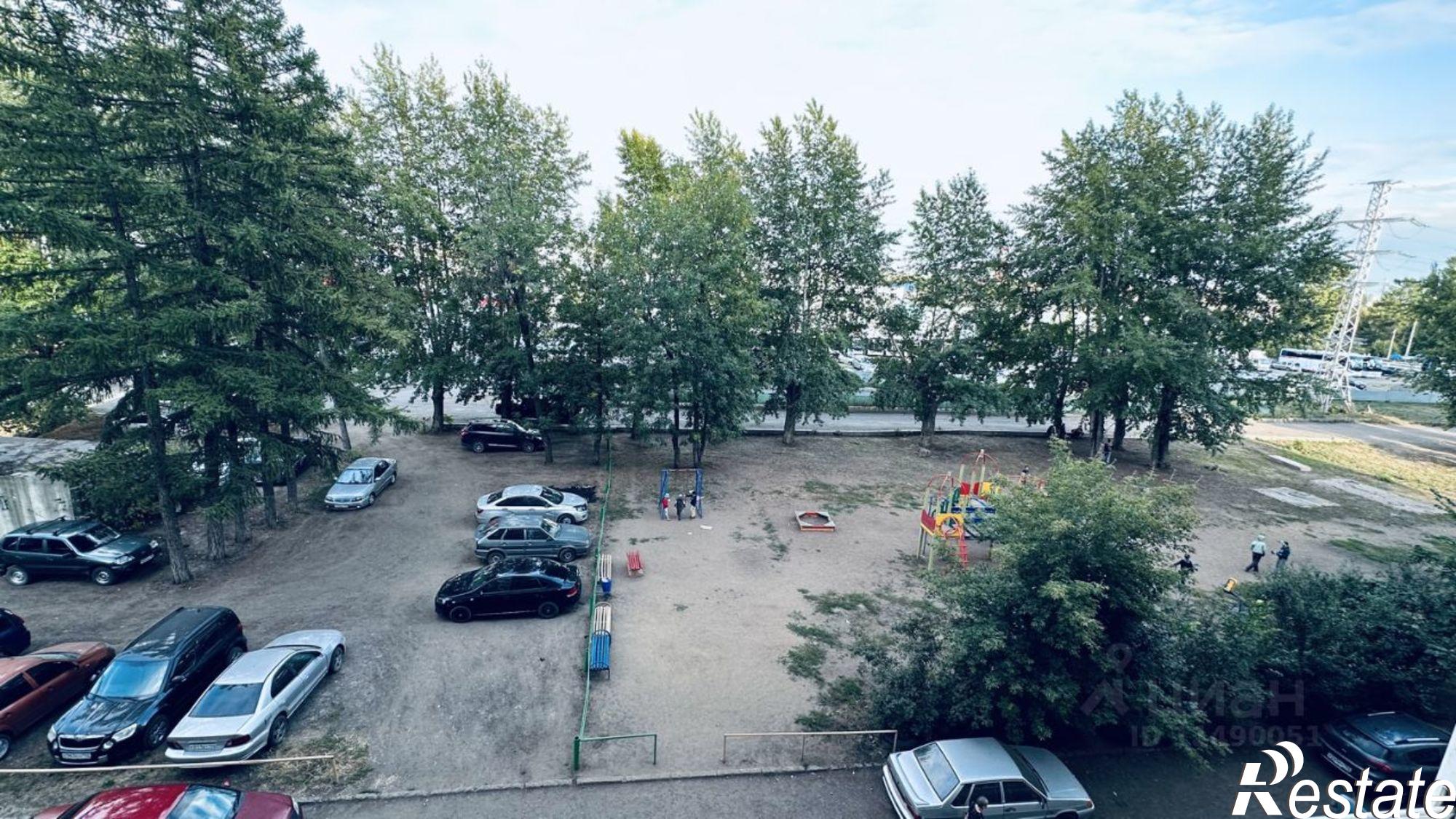 Купить комнату за 2 500 000 рублей на улица Адмирала Макарова, 14