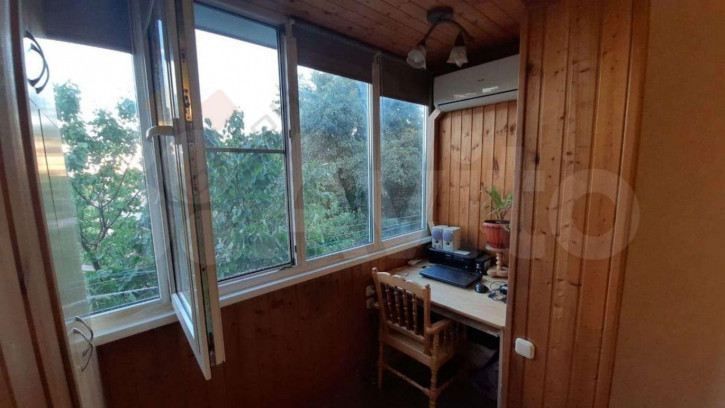 4-комн квартира Тепличная ул, 52