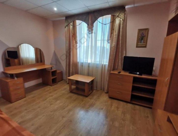 Отдельное здание Крылова ул, 6