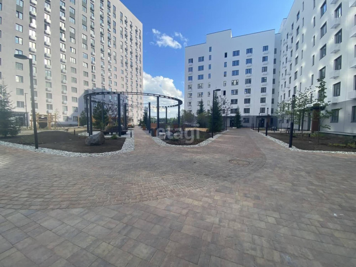 1-комн квартира Республики, 204/7