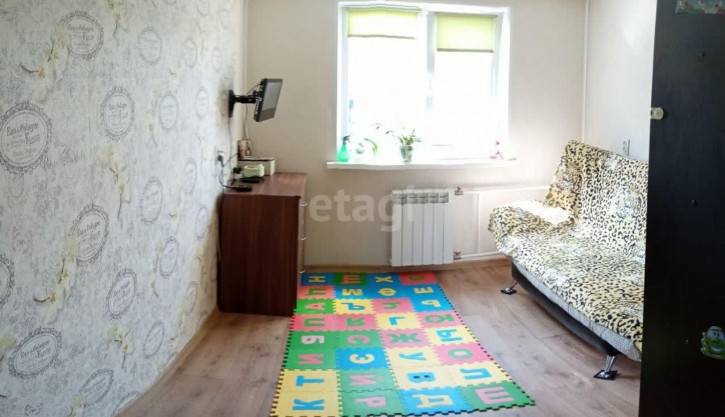 2-комн квартира Монтажников, 12