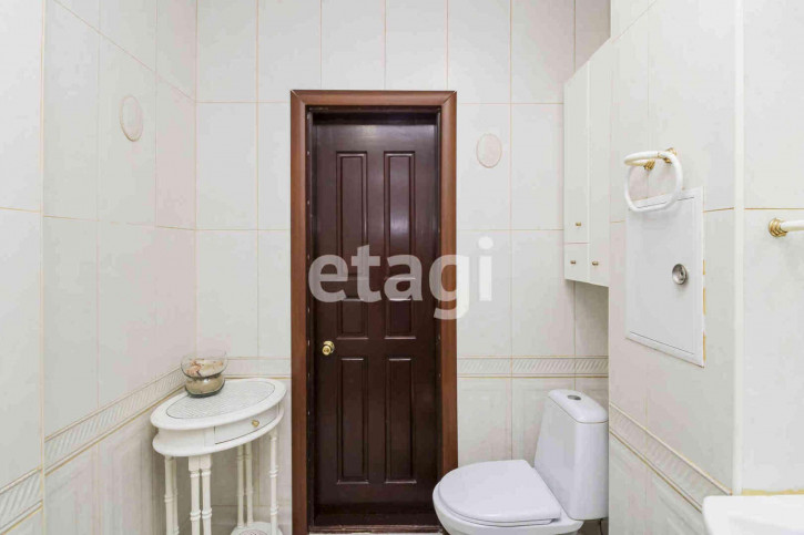 3-комн квартира Свердлова, 35