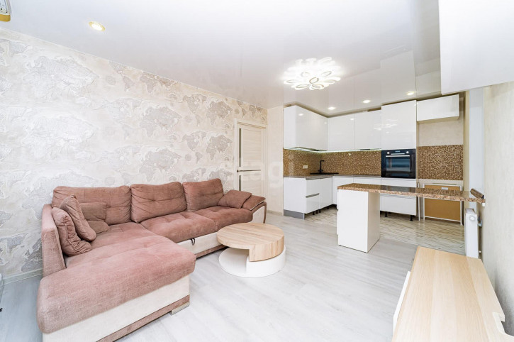 3-комн квартира Петра Кожемяко, 16