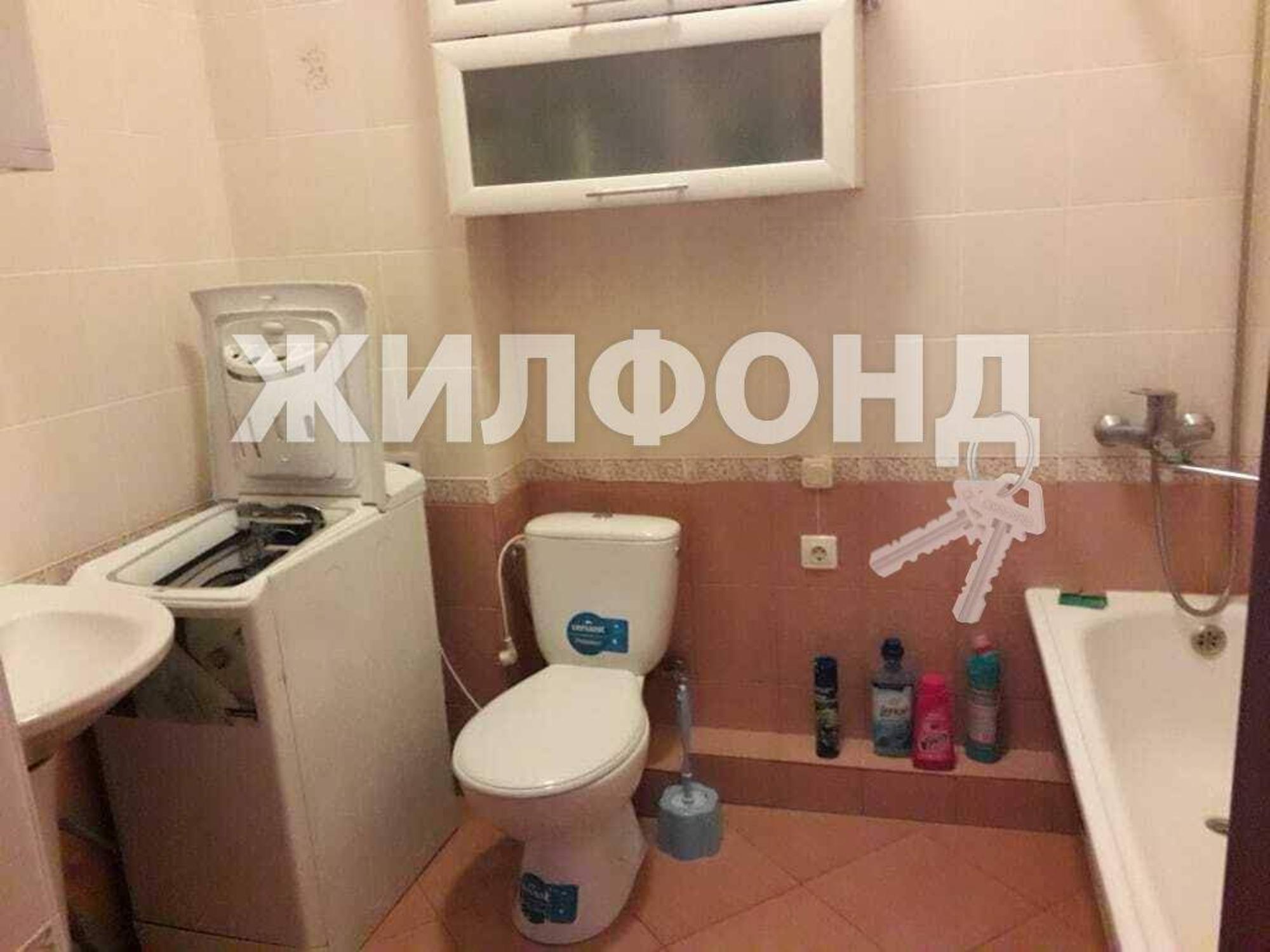 Купить квартиру за 10 000 000 рублей на Островского улица, д.134