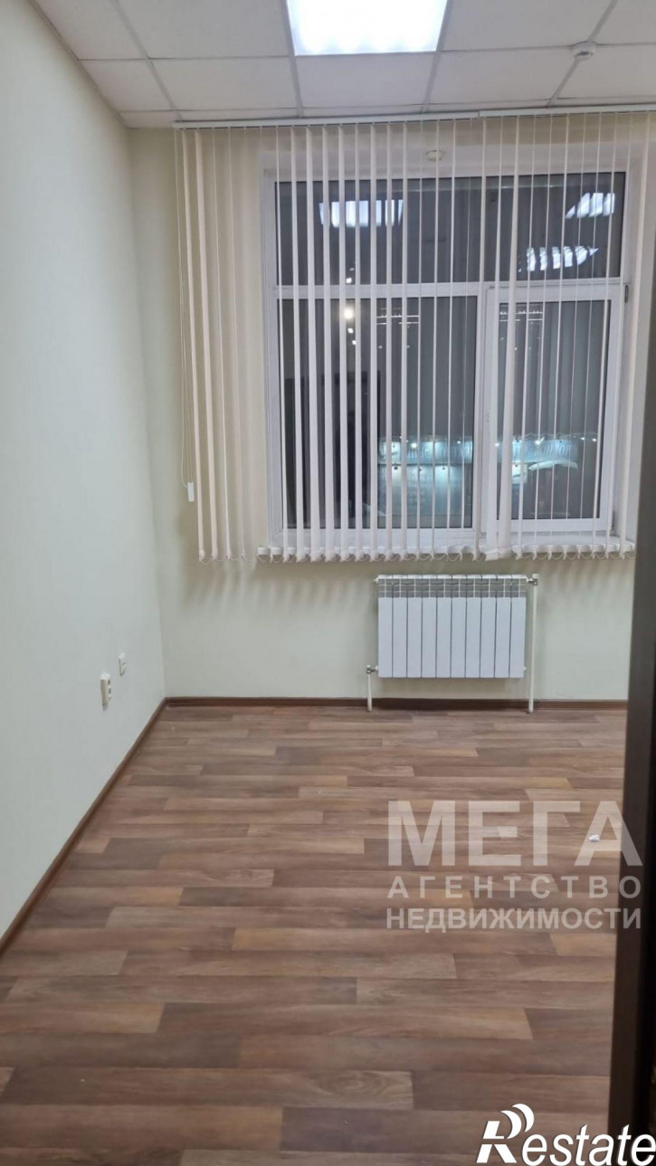Офис 3 Интернационала ул, 105