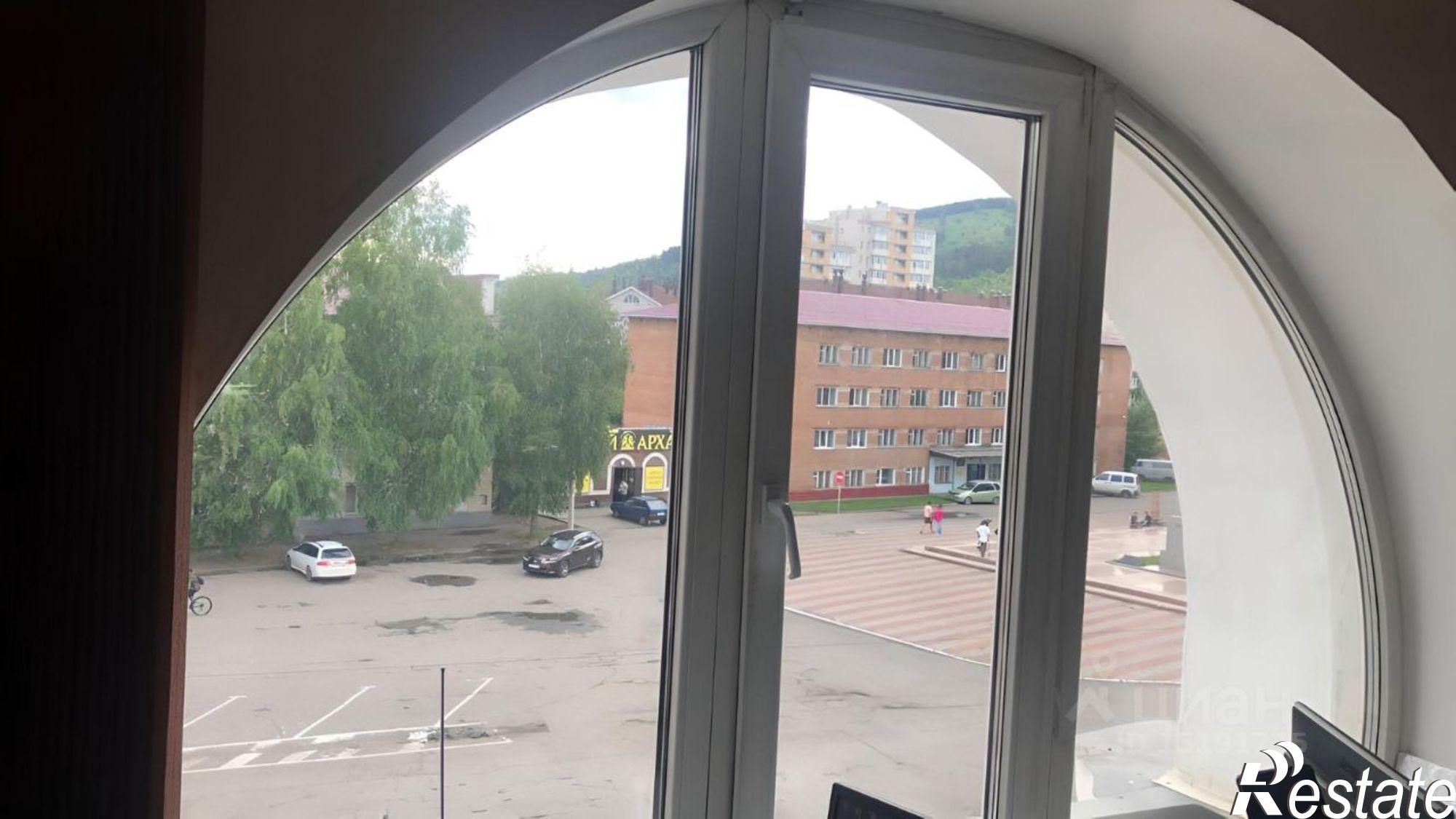 Купить ОСЗ, отдельно стоящее здание за 43 000 600 рублей на Центральный переулок, 2