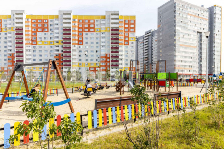 Студия Новоселов, 113