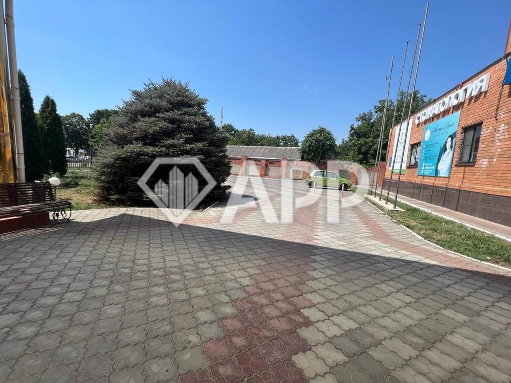 Купить офис, помещение под офис за 10 410 000 рублей на ул Энгельса, 25