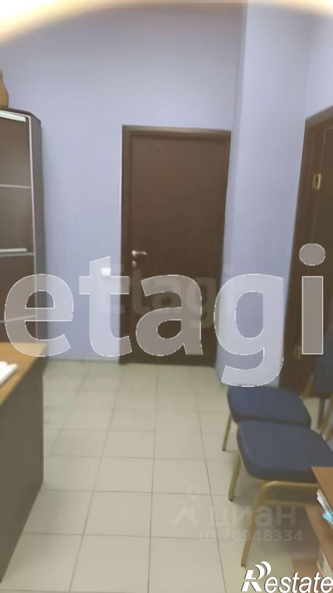 Купить торговое помещение за 9 800 340 рублей на ул Дорожная