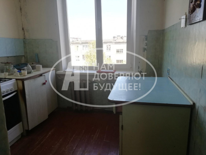 3-комн квартира улица Борьбы, 84