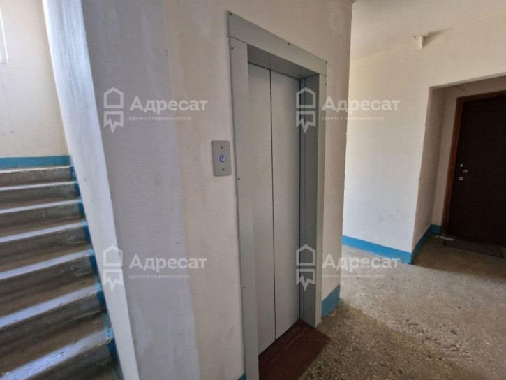 3-комн квартира ул. Рихарда Зорге,  д.60