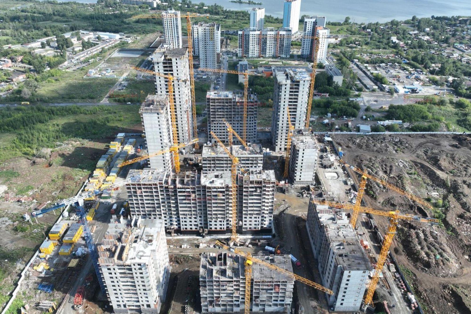 Купить квартиру за 7 800 000 рублей на Крауля 179/3