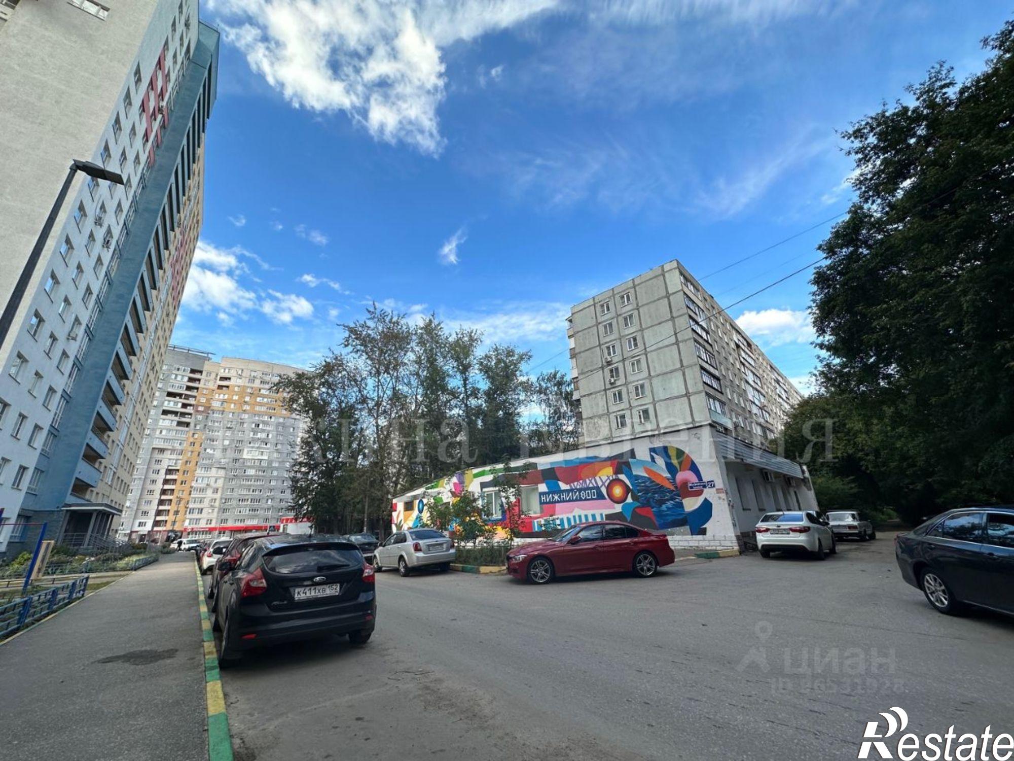 Купить торговое помещение за 26 500 300 рублей на Московское шоссе, 27