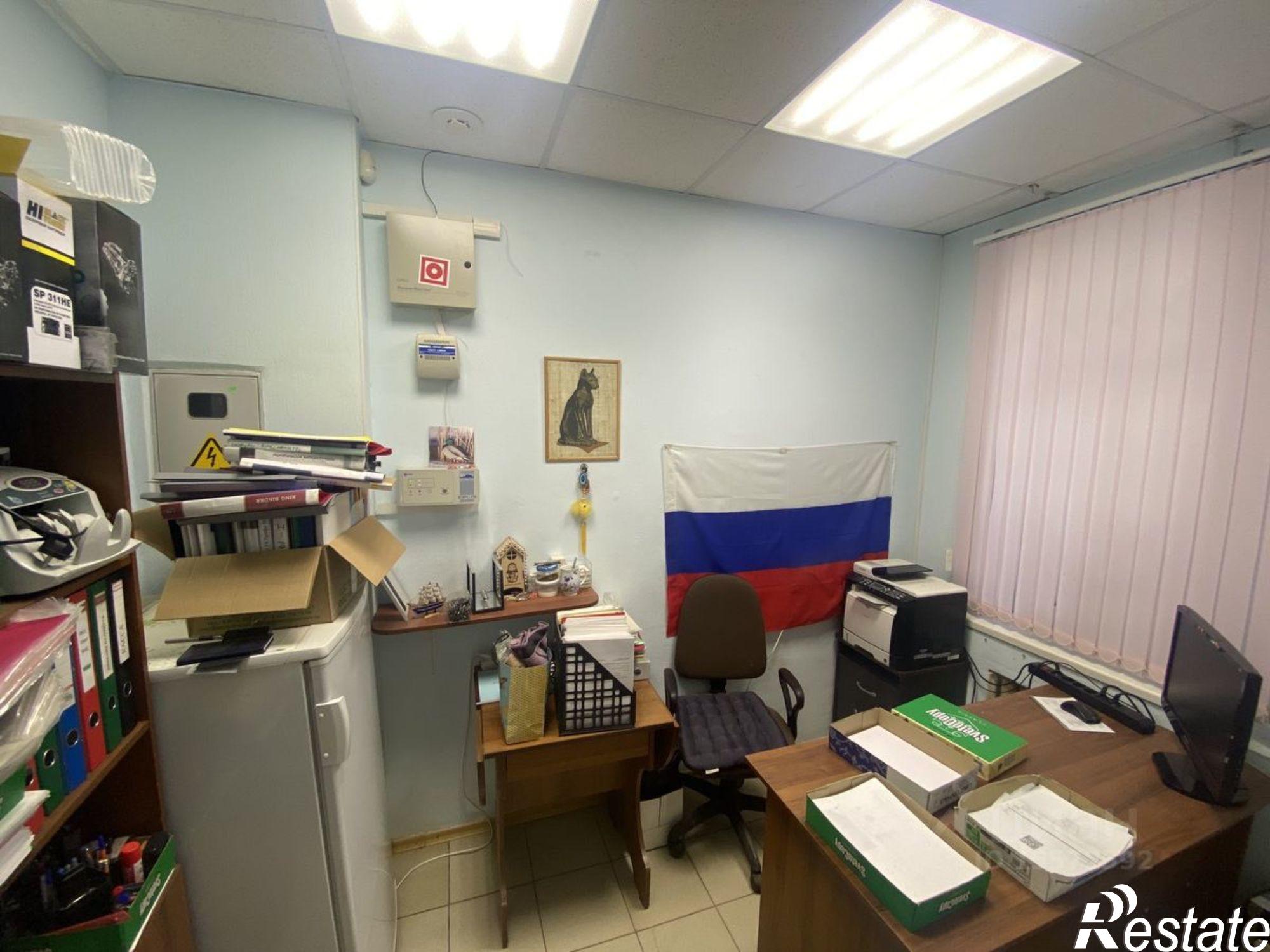 Купить офис, помещение под офис за 3 893 210 рублей на ул Лебедева, 35