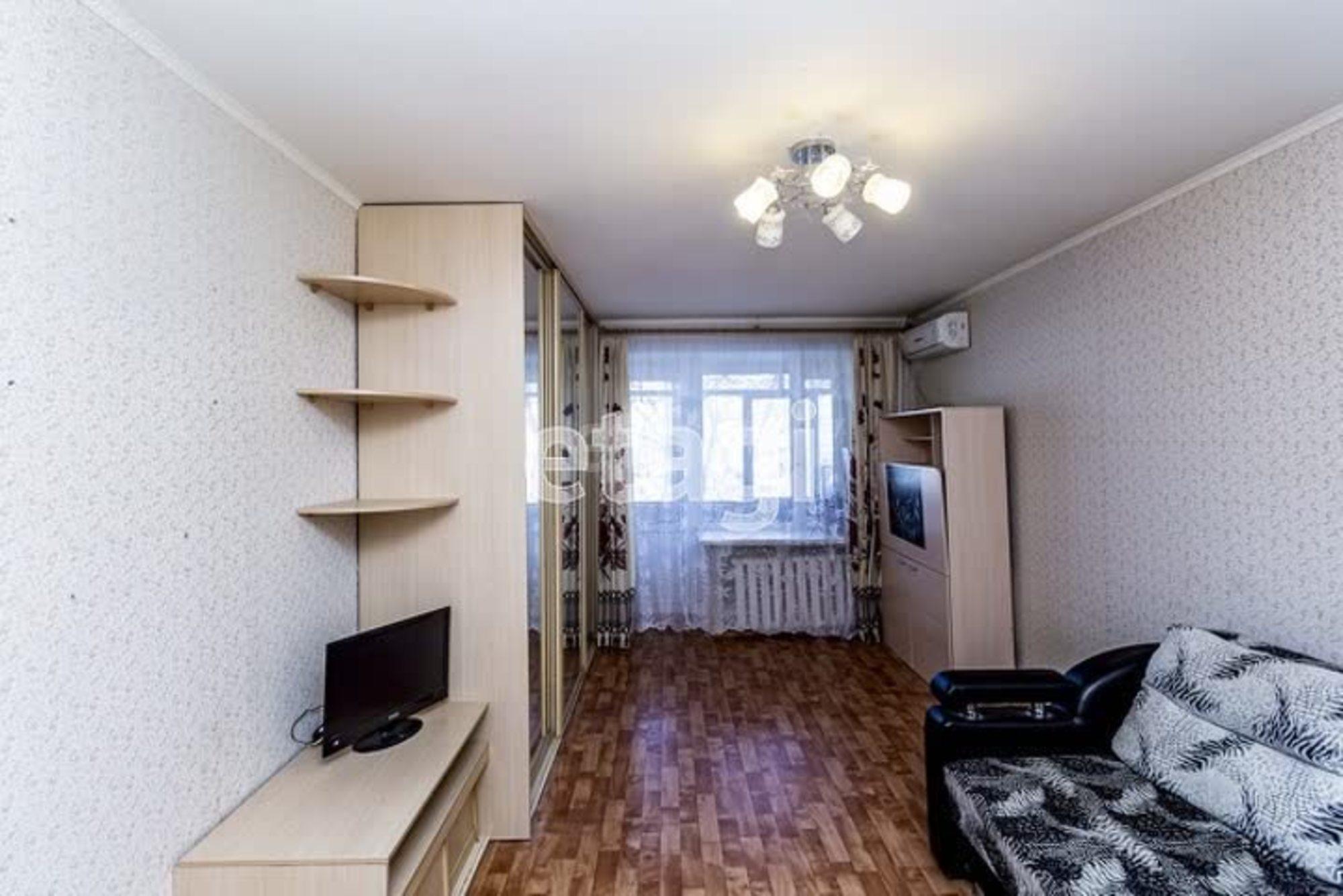 Сдать квартиру за 25 000 рублей на Мельникайте, 100а
