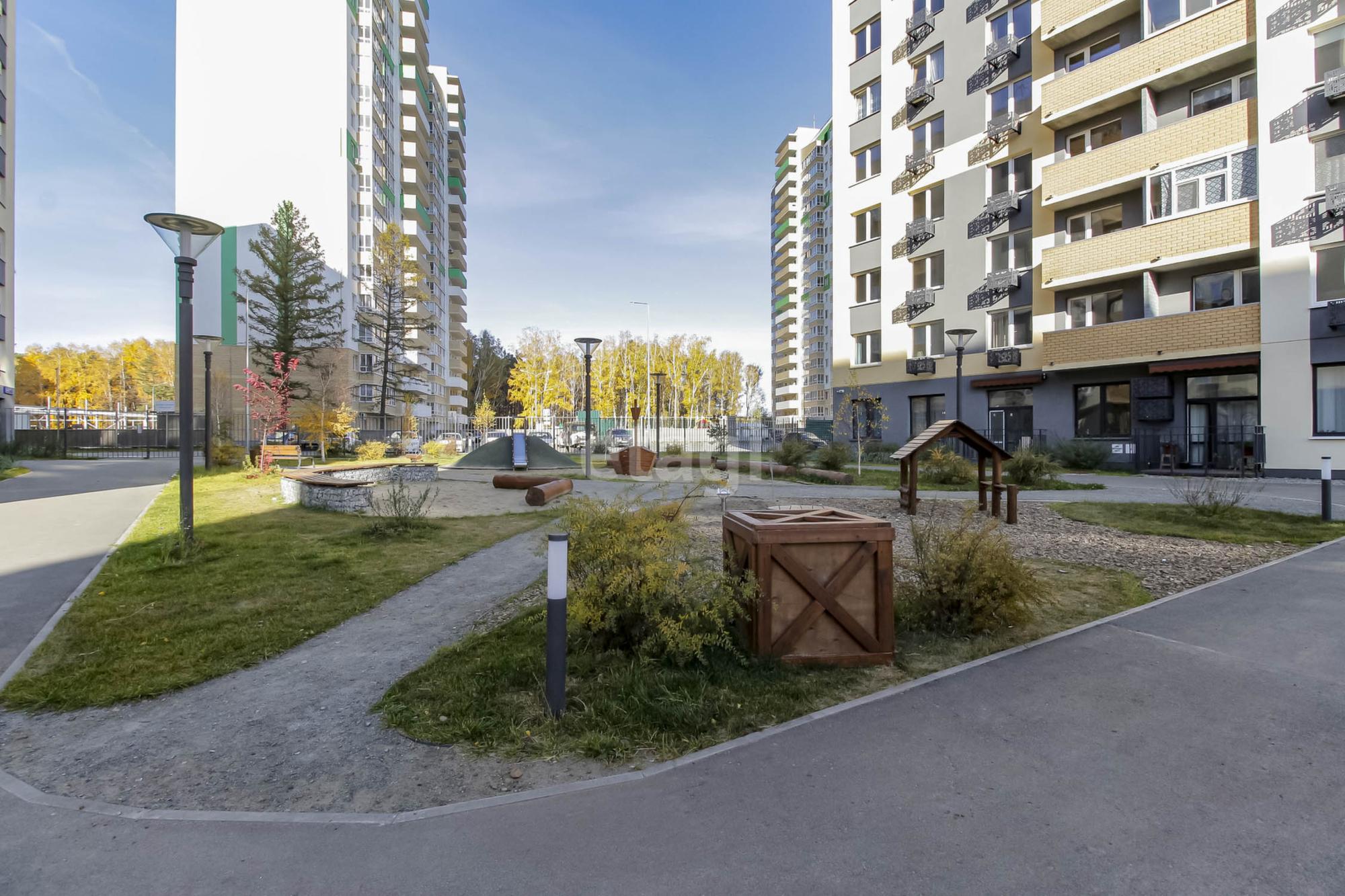 Купить квартиру за 12 000 000 рублей на Вице-адмирала Воронцова, 7
