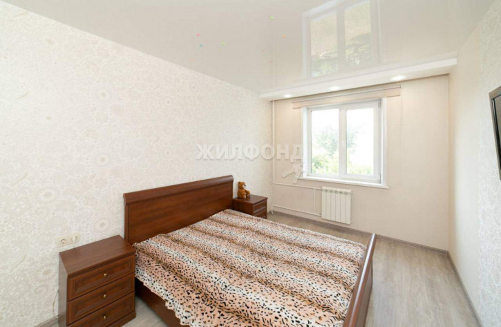 4-комн квартира Тульская улица, д.150