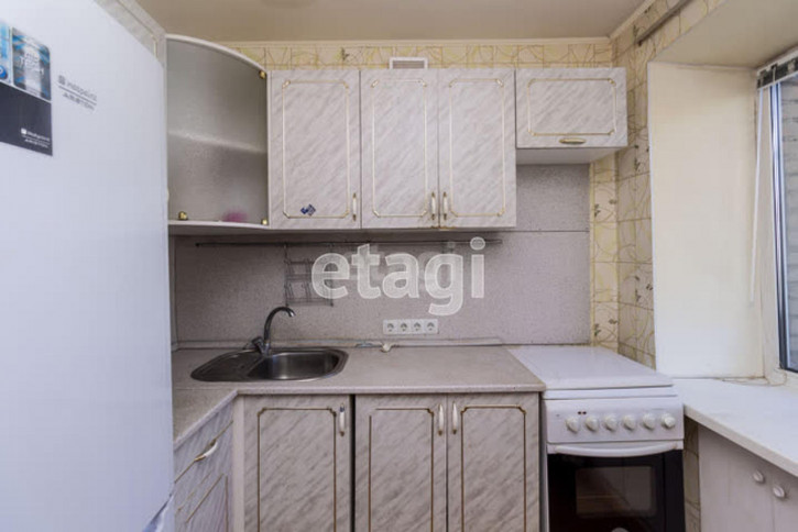 1-комн квартира Мельникайте, 100а