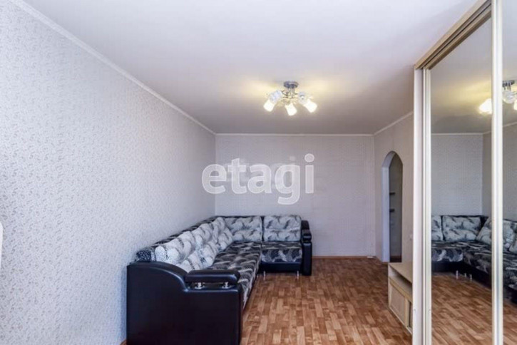 1-комн квартира Мельникайте, 100а