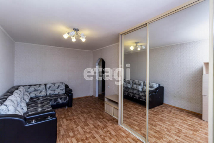 1-комн квартира Мельникайте, 100а