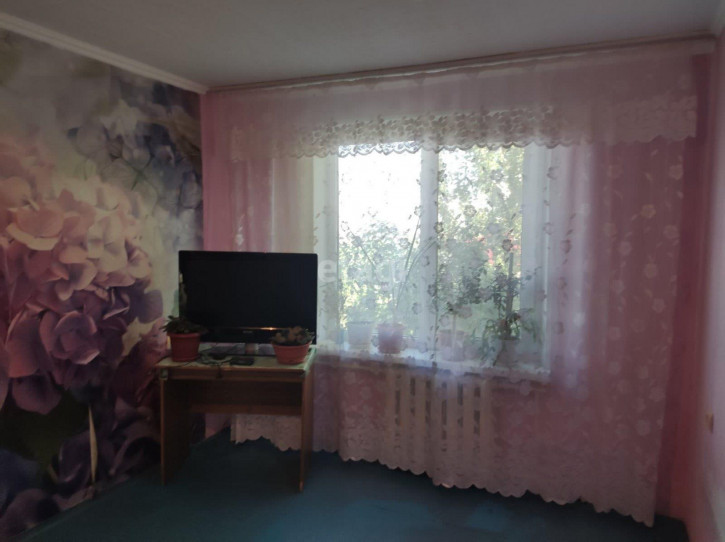 4-комн квартира Барнаульская, 62