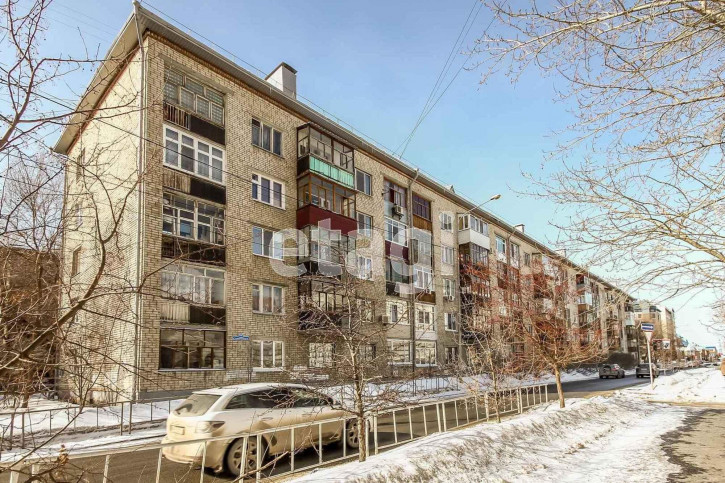 4-комн квартира Советская, 84