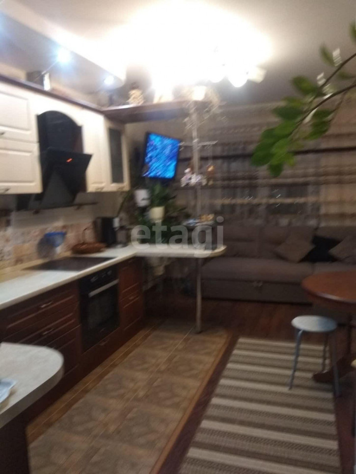 2-комн квартира Сидора Путилова, 43