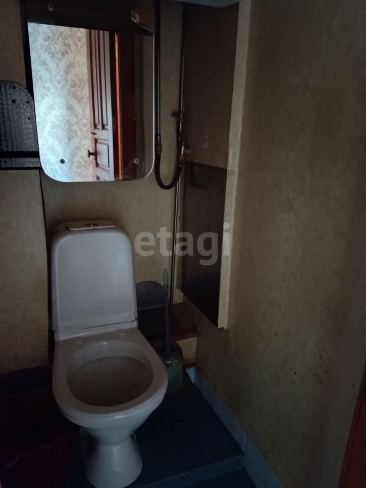 2-комн квартира Седова, 57