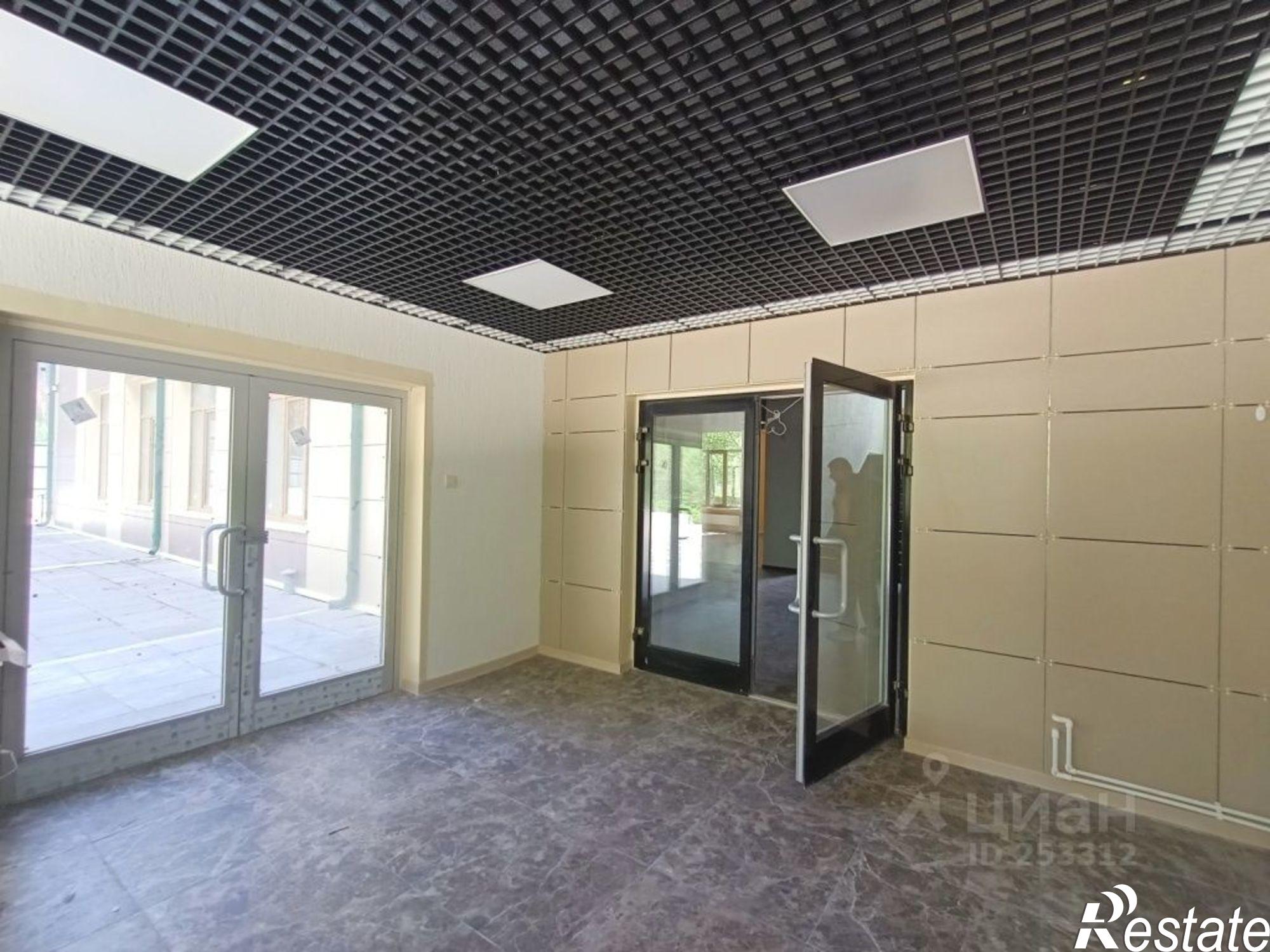 Купить ОСЗ, отдельно стоящее здание за 48 000 400 рублей на ул Степана Разина, 41