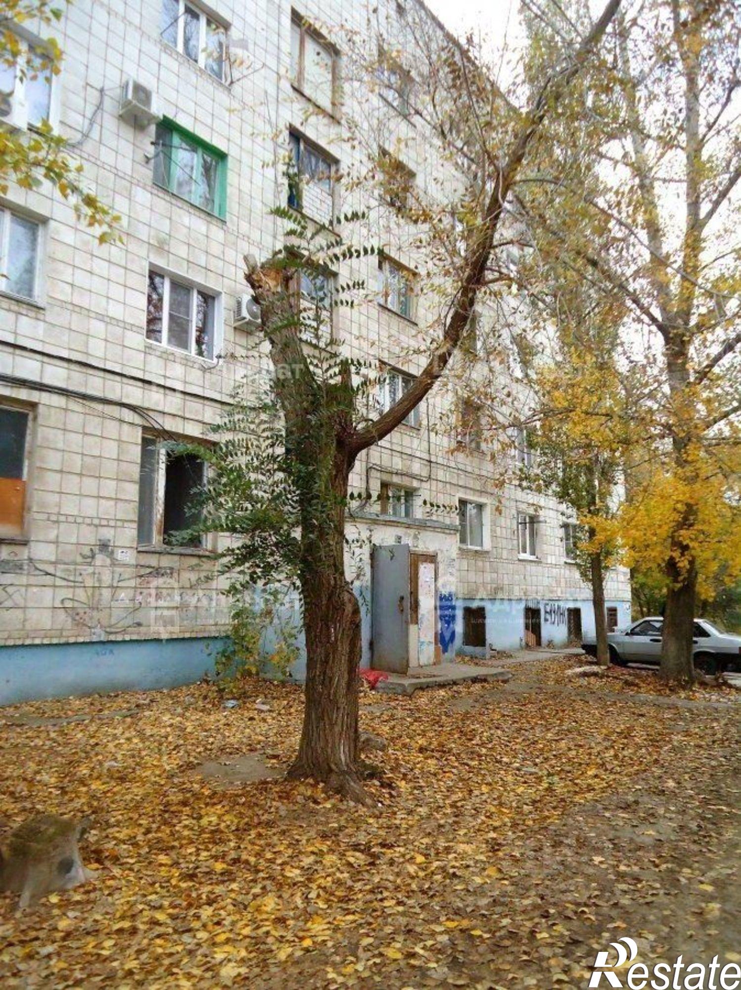 Купить комнату за 450 000 рублей на улица Героев Малой Земли, 34